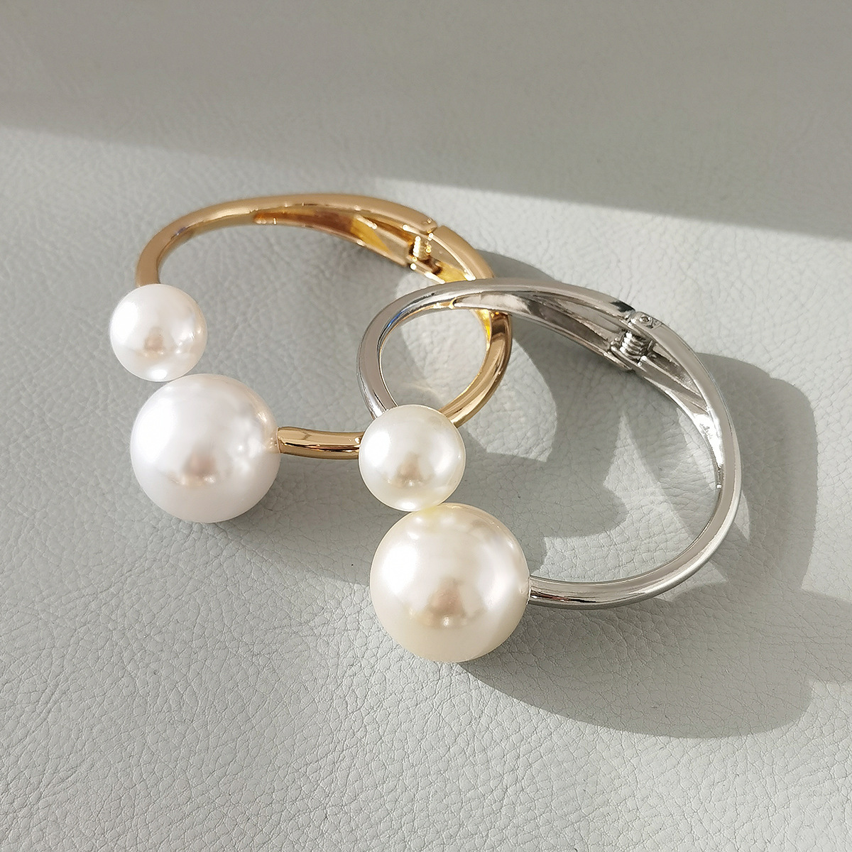 Elegant and sophisticated pear - đánh giá và giá Jewelry Making Magazines