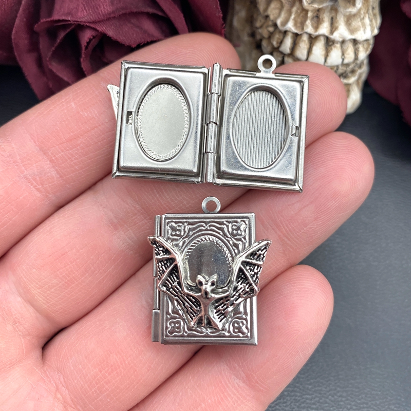 2pcs 27*22mm Bat Book Locket C - đánh giá và giá Jewelry Making Guide Book